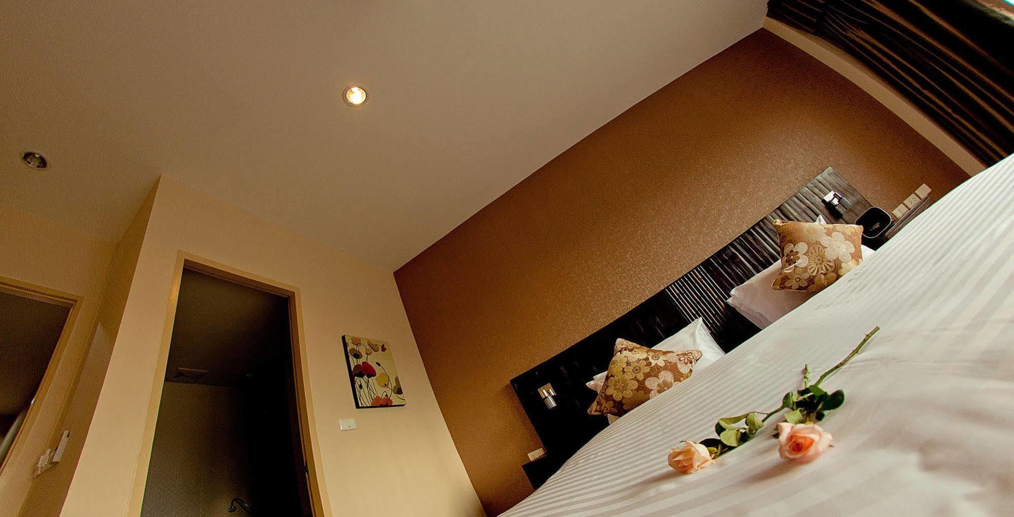 Mellow Space Boutique Rooms Karon Exteriér fotografie